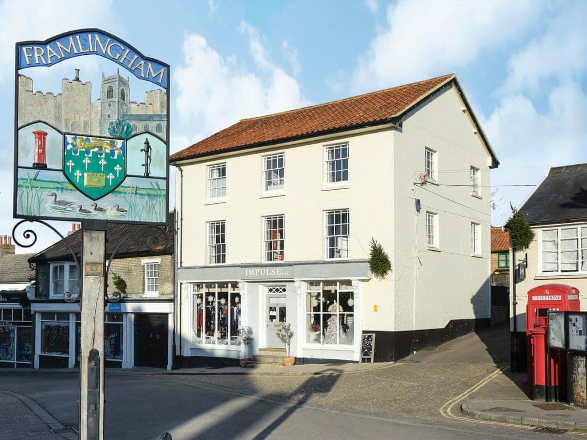 Appartement House On The Hill à Framlingham Extérieur photo